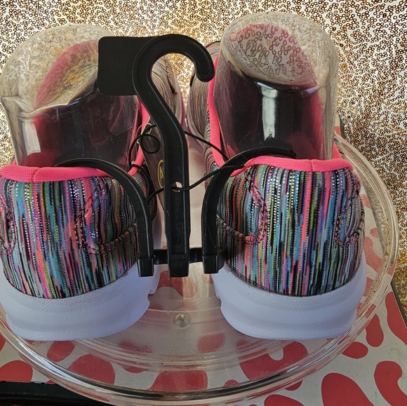 B AVIA Women Slip on Sneaker Shoes Multi Color Pink Black Blue Speckle Size 6 - Picture 4 of 10